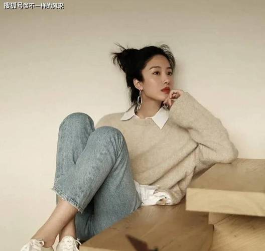 少妇人妻偷人精品一区二区的相关介绍