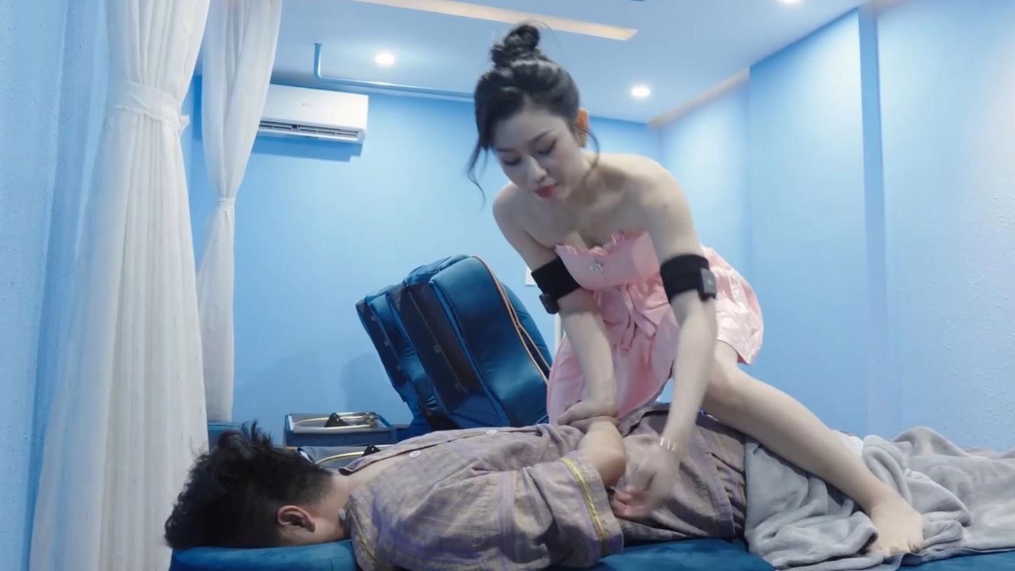欧美一区二区三区久久久人妖的相关介绍