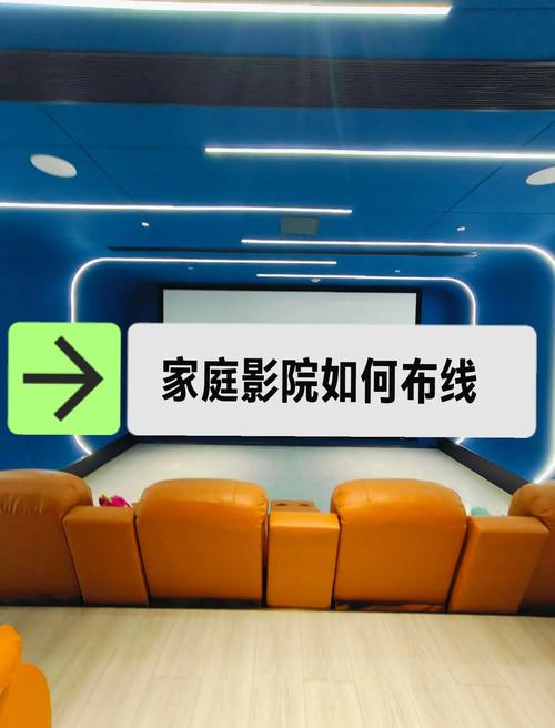 一边摸下边一边亲的相关介绍