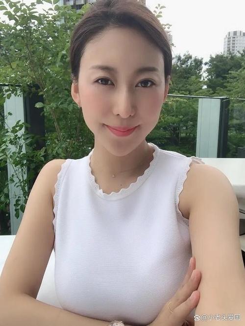亚洲男人的天堂.com的相关介绍