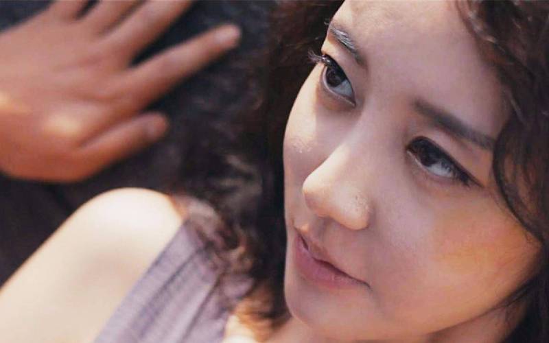 女人的黄色录像的相关介绍