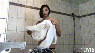 欧美性感久久99：高质影像风格下的性感长腿视觉盛宴