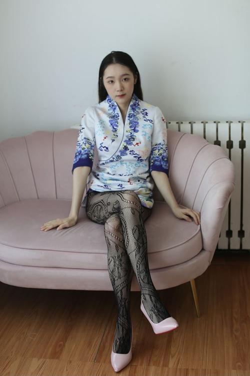 杨幂早期大尺度写真的相关介绍
