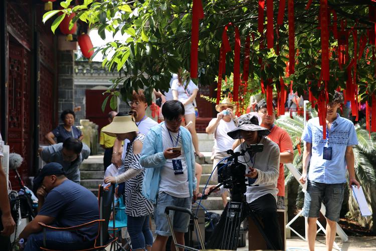 国产激情视频久久久久久的相关介绍