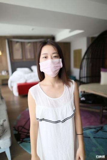 黄色白色分泌物怎么回事女性吃什么药的相关介绍