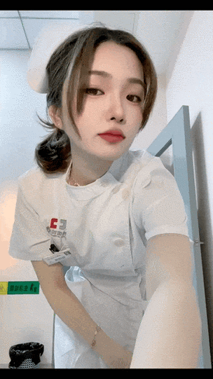欧美久久久久久久一区二区三区的相关介绍
