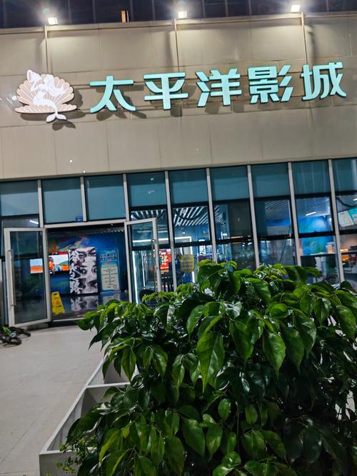 亚洲一区二区三区少妇熟女的相关介绍