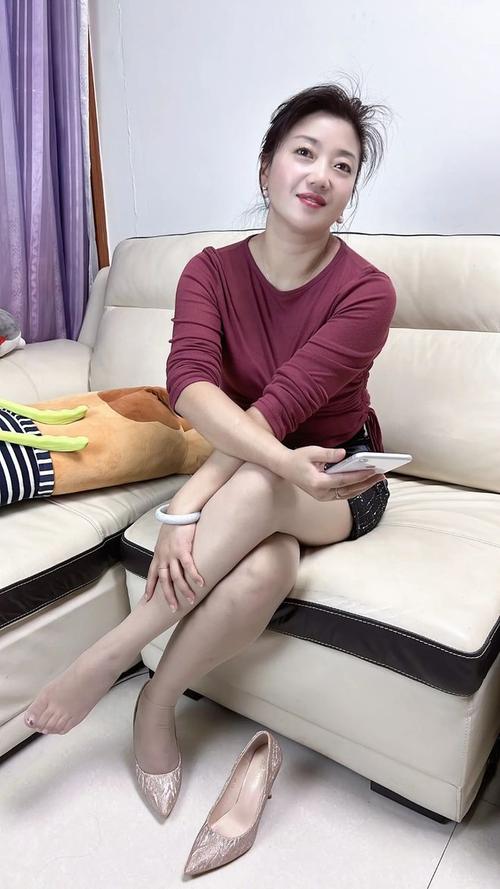 女士下边有黄色分泌物的相关介绍