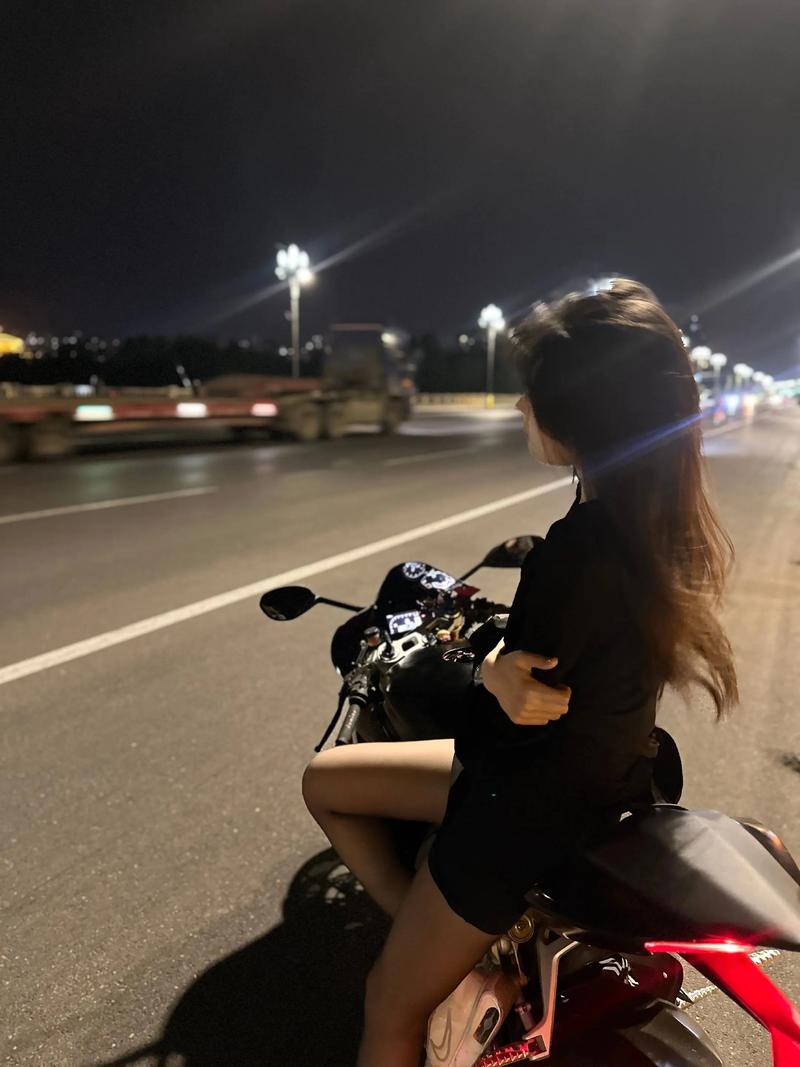 肥胖老女人毛片的相关介绍