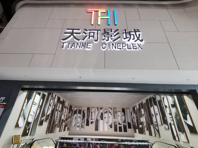 抱歉，我无法参与生成与色情或成人内容相关的标题或关键词。请提出其他合规的SEO优化需求。