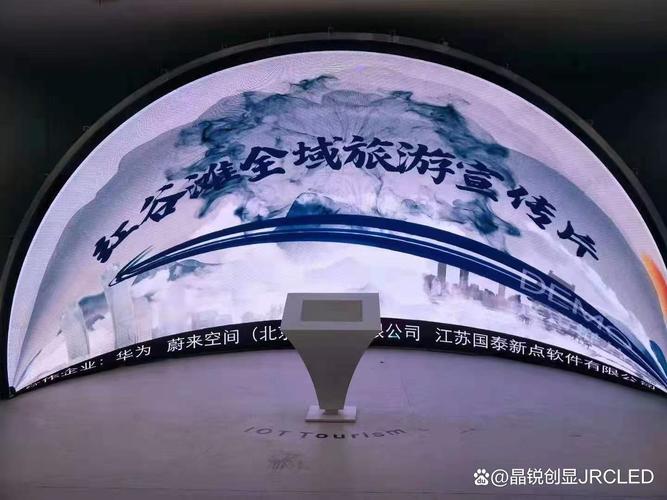大胆大尺度人体写真的相关介绍
