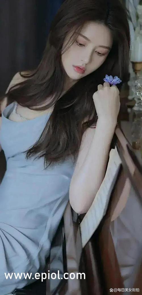 亚洲少妇熟女的相关介绍