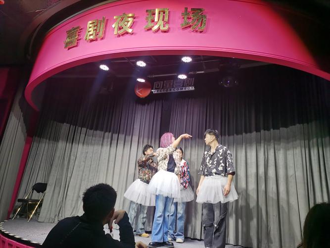 女人白带有点黄是什么原因的相关介绍