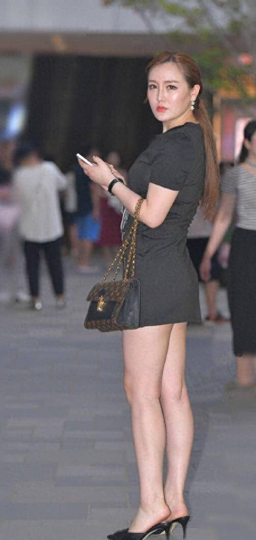 欧美超大尺度图片的相关介绍
