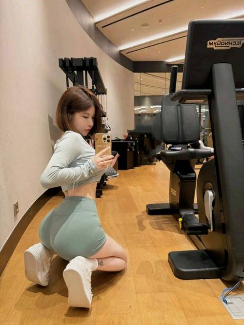 大陆老熟妇av的相关介绍