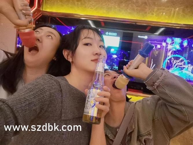 欧美男女在线大尺度的相关介绍