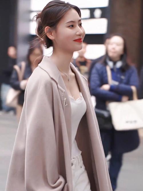 少妇诱惑姿势的相关介绍