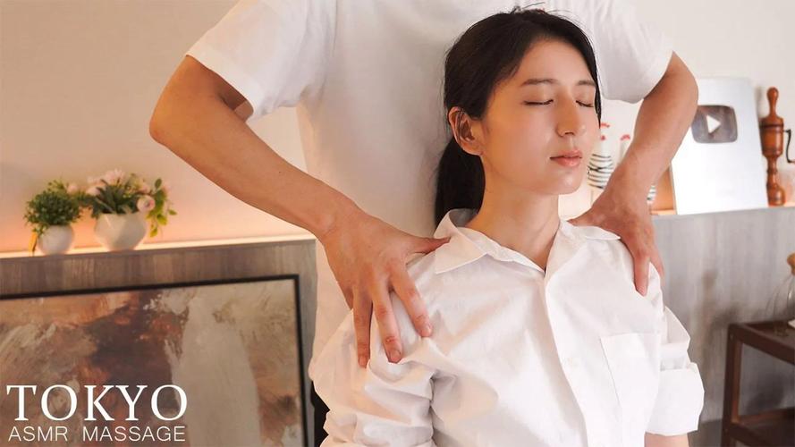 “激情按摩院电影：揭秘禁忌情感与欲望交织的隐秘世界（隐秘情感、按摩院故事、欲望冲突）”