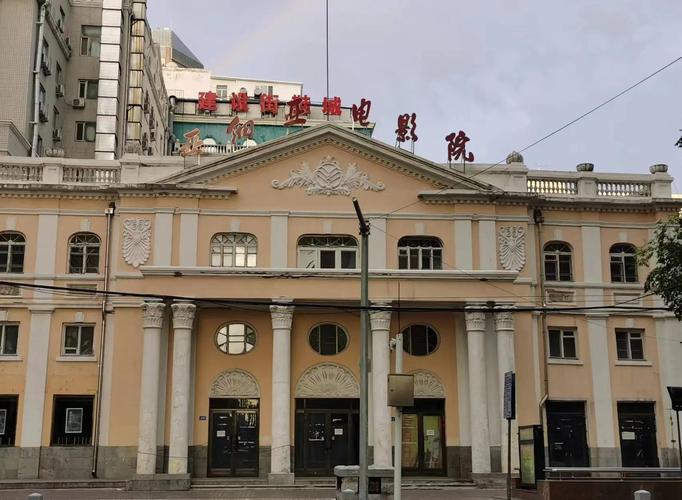 1024欧美金沙人妻你懂的的相关介绍
