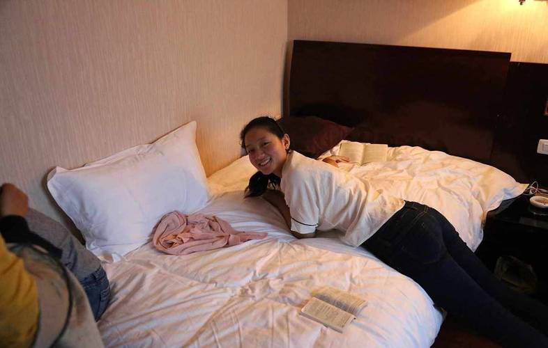 啪啪啪人妻视频的相关介绍