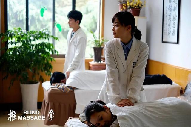 少妇人妻精品一区二区三区的相关介绍
