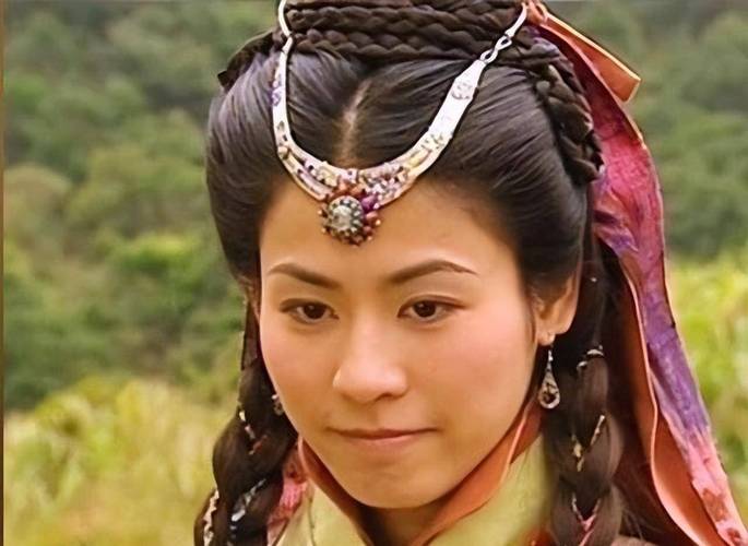 一边亲一边揉胸的相关介绍