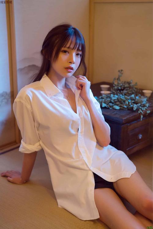 18岁女性胸部的相关介绍