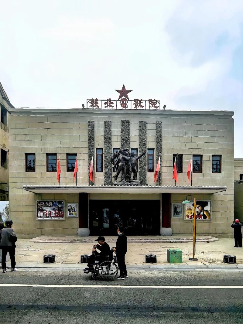 少妇hh的相关介绍