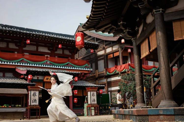 久久精品亚洲天堂av的相关介绍